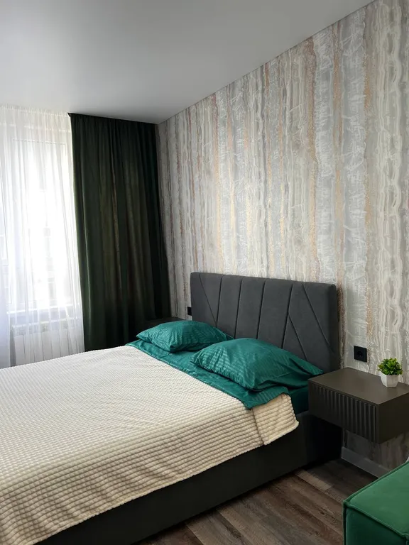 Квартира в центре с дизайнерским ремонтом и панорамным видом на город