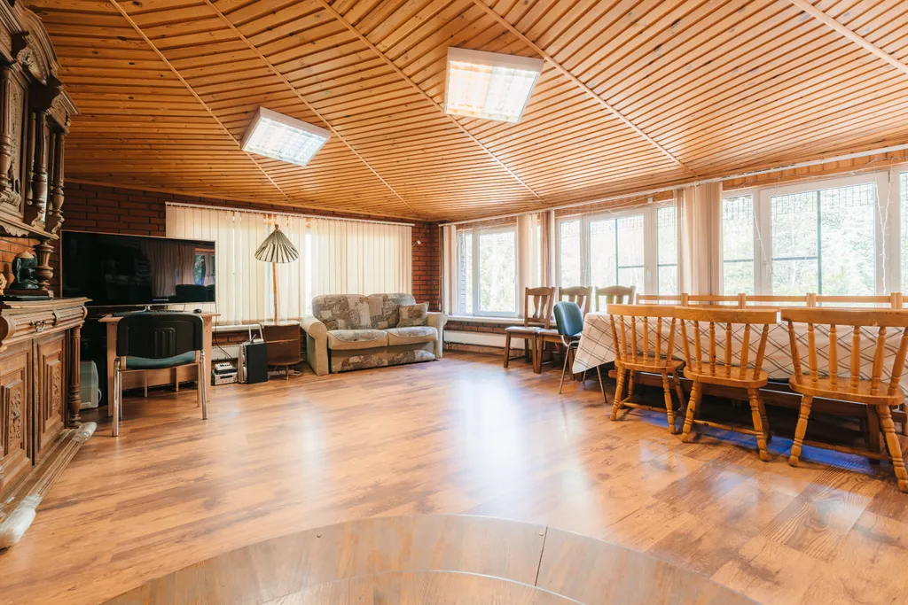 Дом в лесу в русском стиле