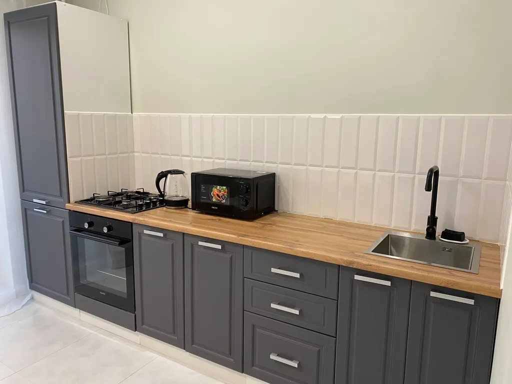 Квартира в районе Областной больницы в центре