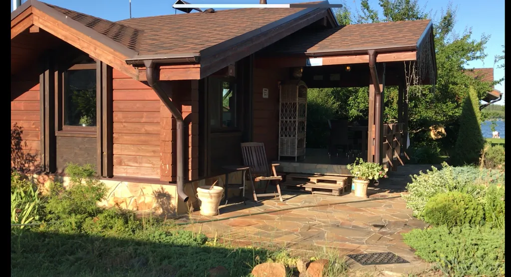 Коттедж Шале на берегу — аренда посуточно в Белгород