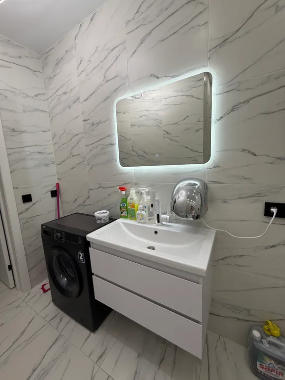 Евро 4-х комнатная люкс квартира