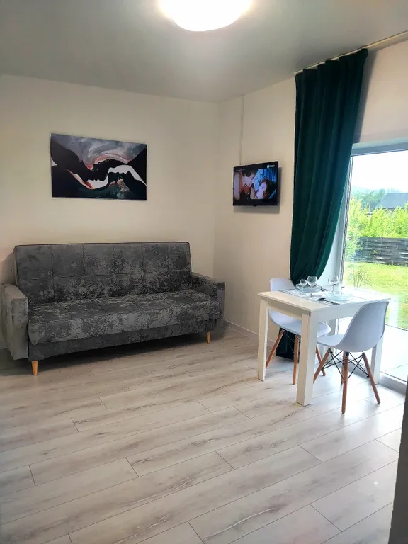 Апартамент с бассейном