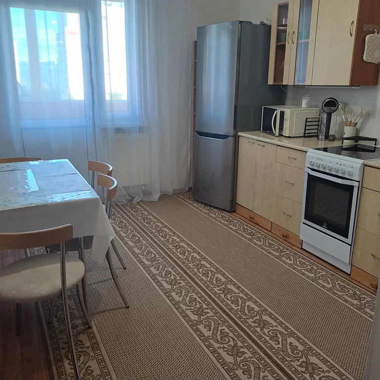 Светлая, чистая и уютная квартира с хорошим расположением