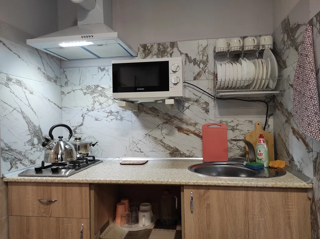 Квартира Luxe-евродвушка - в частном подворье, до 6-ти мест