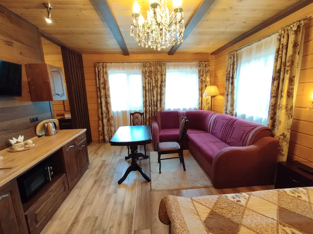 Студия у Покровского монастыря