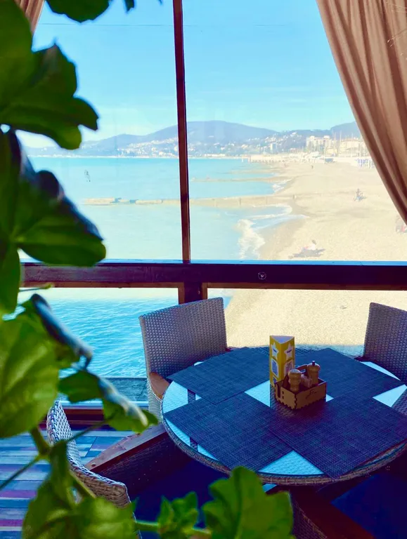 Квартира Квартира в ЖК Бизнес класса с бассейном, парковой и в 3 минутах от моря — Адлер