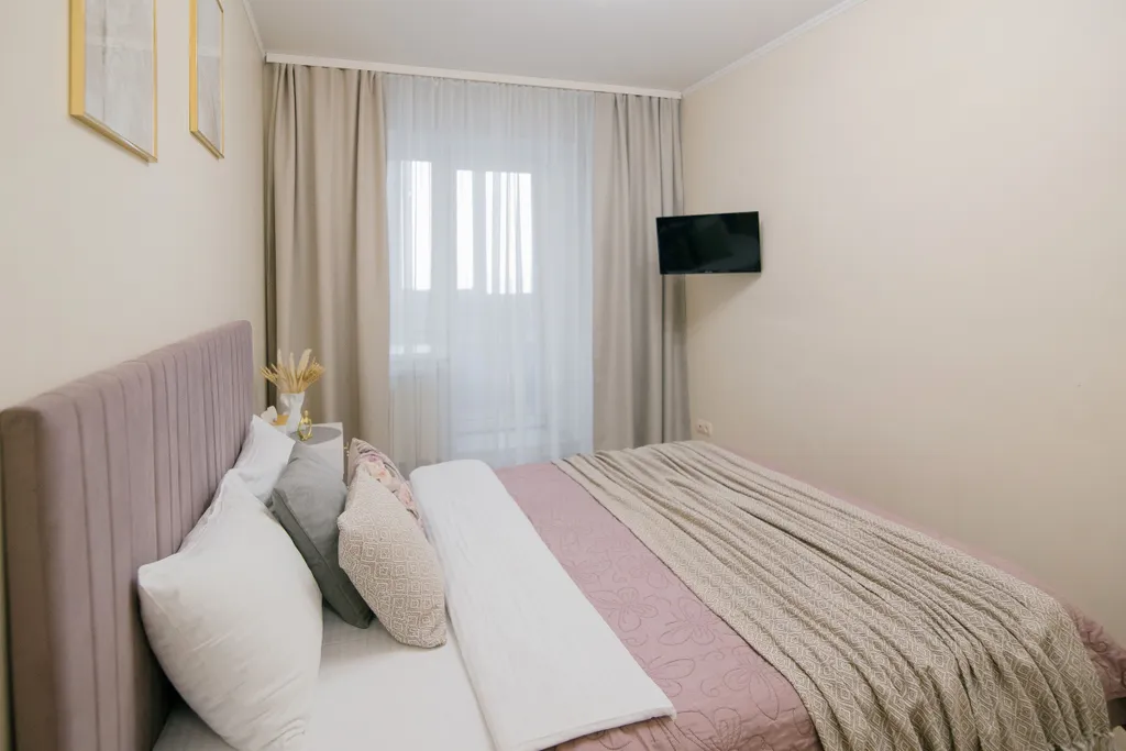 Большая квартира рядом с ЖД Институтом