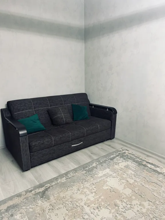 Уютная квартира у Ледового дворца Атлант