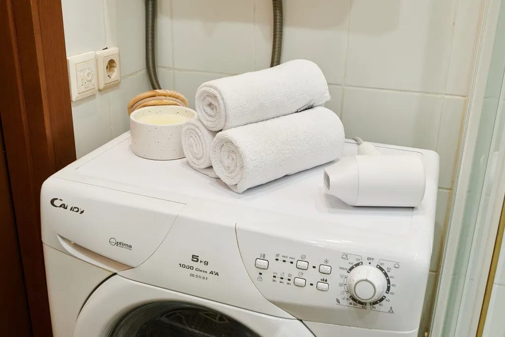 Квартира Квартира Модная трешка на патриарших с двумя санузлами — Москва