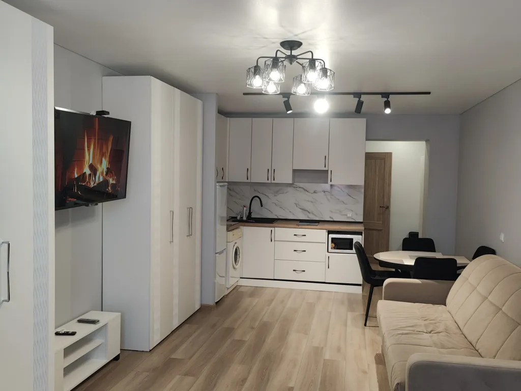Новая комфортная студия в 5 минутах ходьбы от Храма