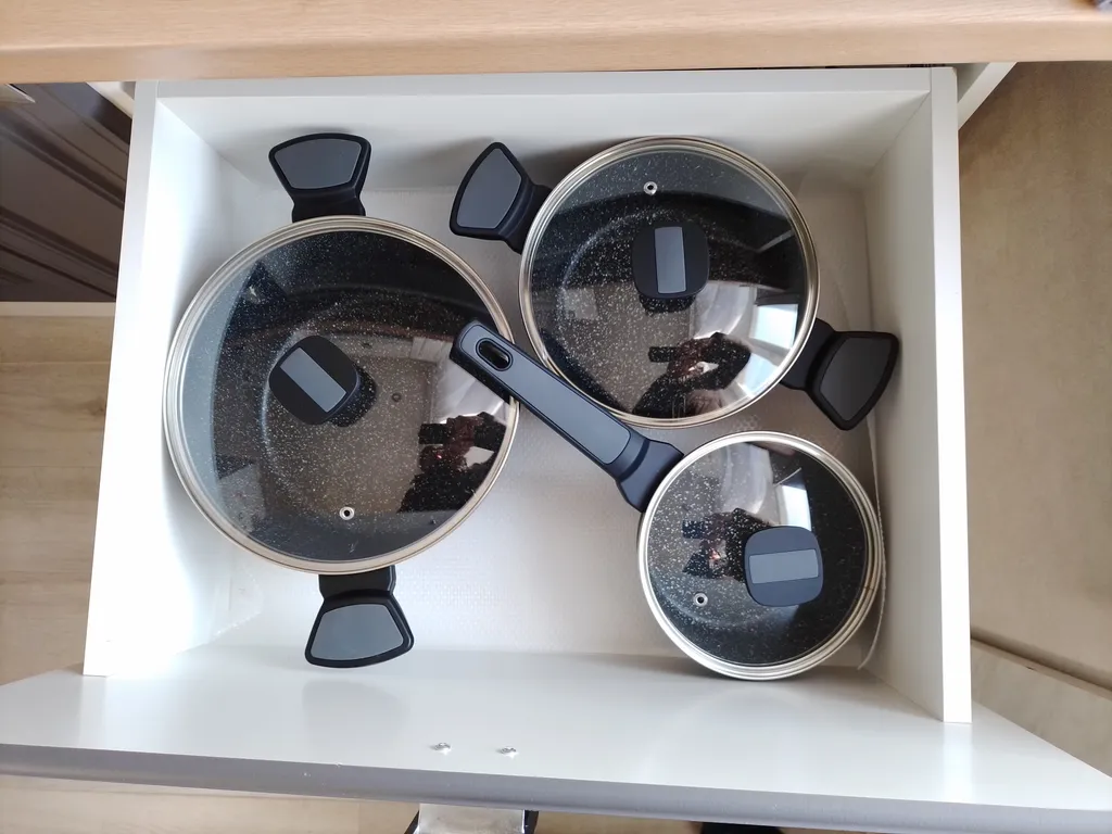 Уютная квартира со всем необходимым для жилья недалеко от центра