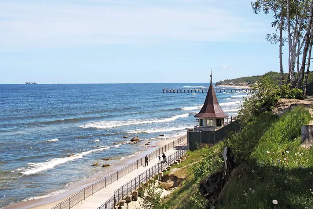 Стильная квартира с хорошим ремонтом в 5-ти минутах от пляжа