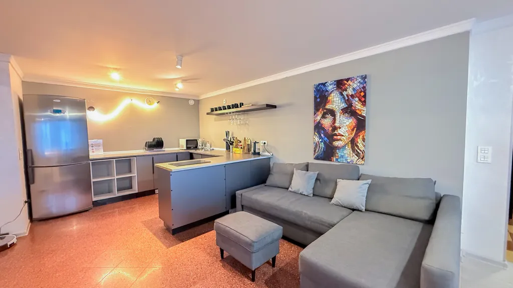 Квартира Апартаменты лофт с джакузи — Екатеринбург