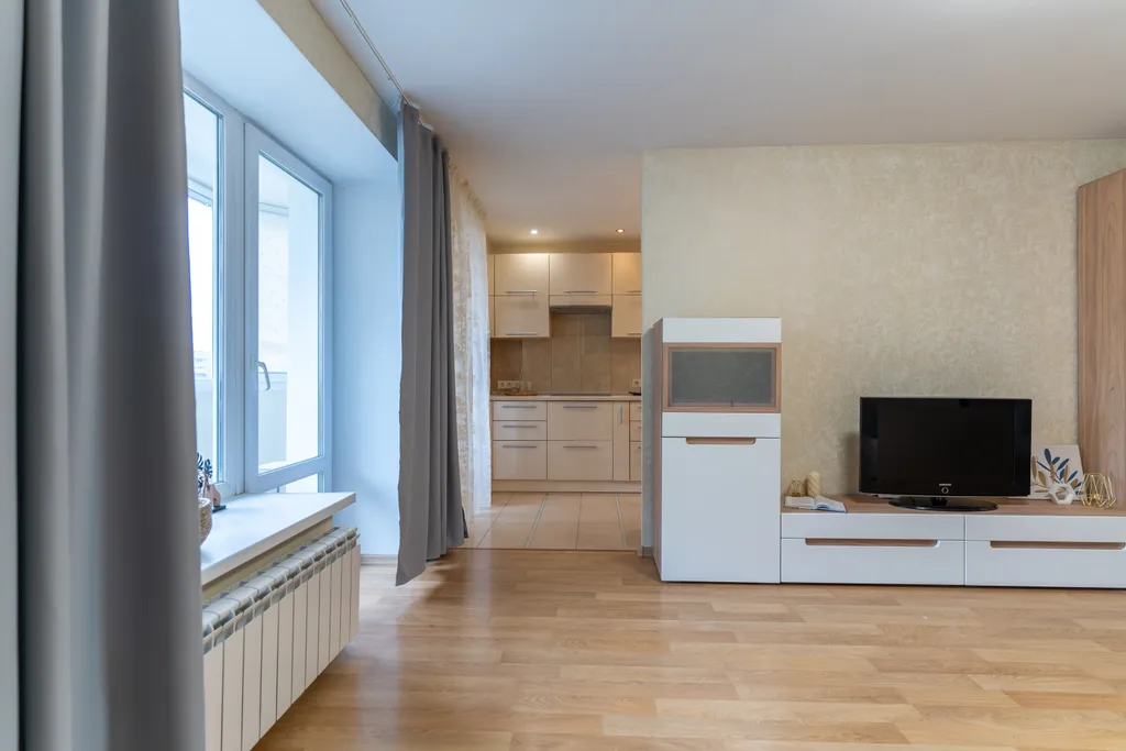 Просторная квартира с гидромассажной ванной и балконом