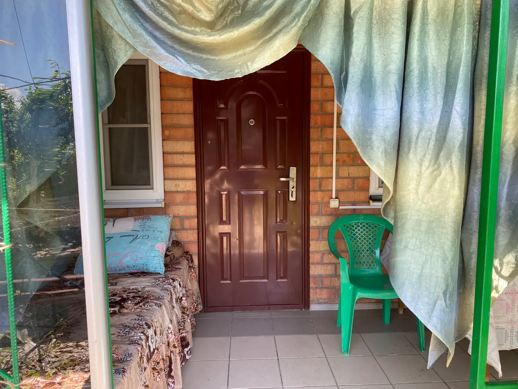 Гостевой домик со всеми удобствами недалёко от моря