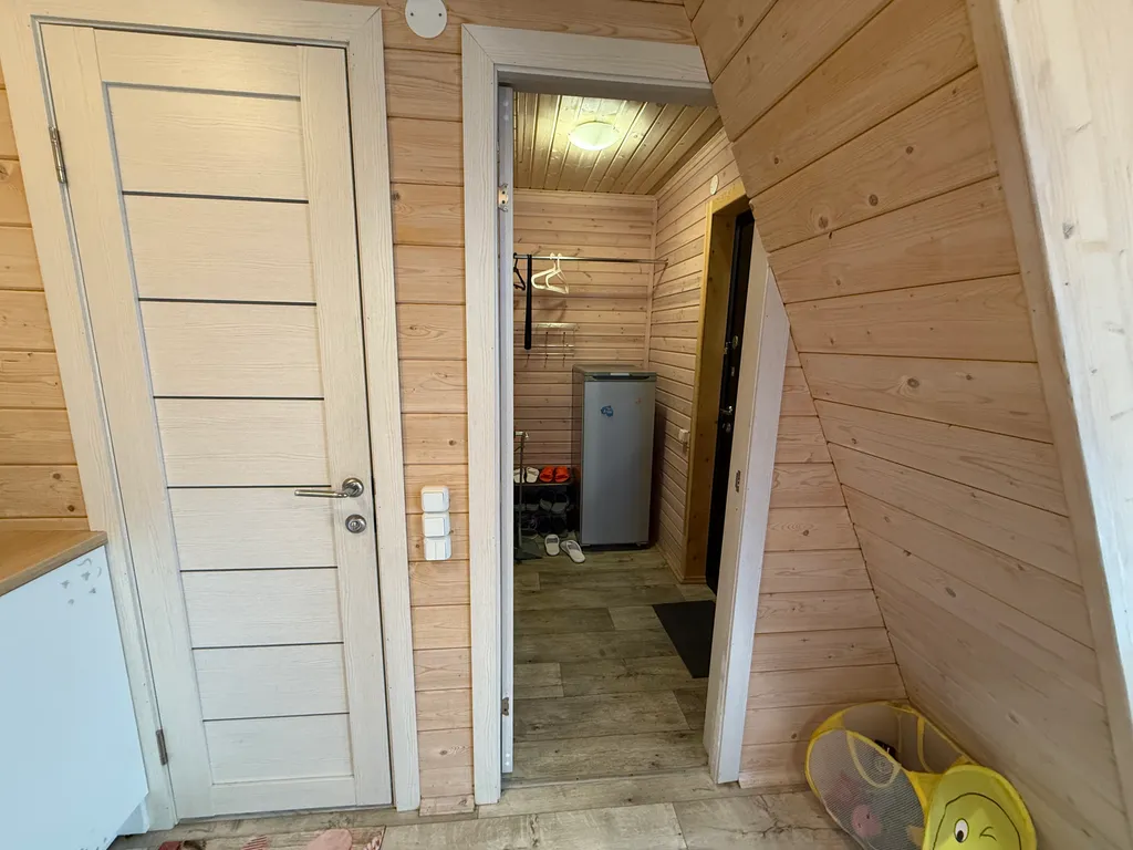 Уютный уголок с видом на горнолыжные трассы