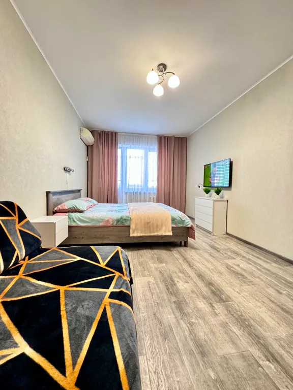 1-комнатная Квартира — аренда посуточно в Симферополь