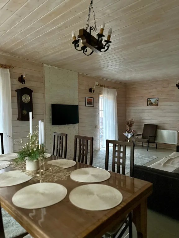 Коттедж Уютный Дом у озера с кедровой бочкой — аренда посуточно в Несвиж