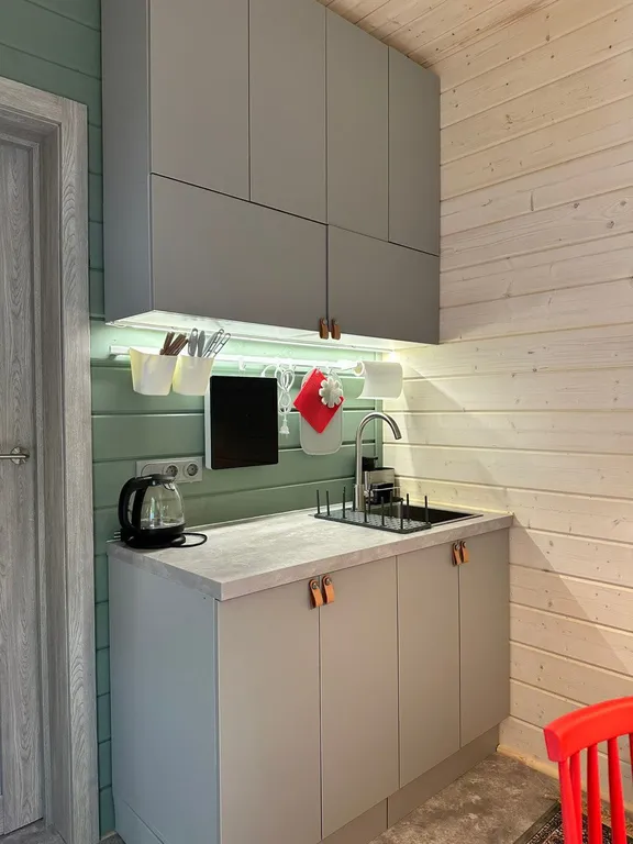 Домик в лесу в глэмпинге Сметана