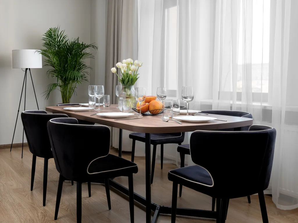 Четырехкомнатная квартира в элитном доме на Тверской