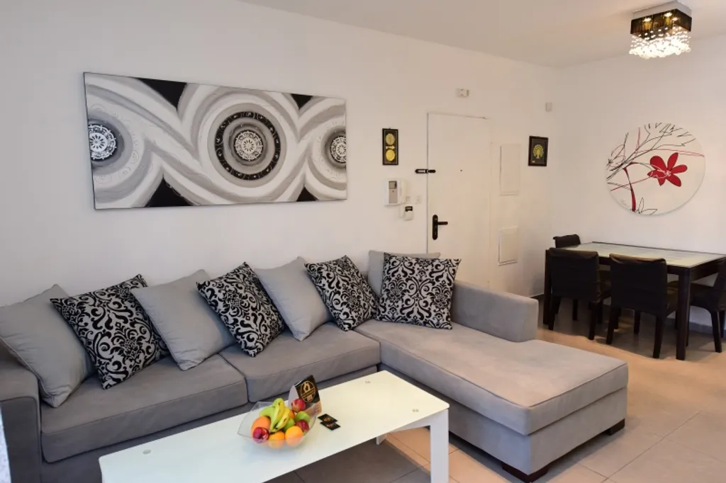 3-комнатная Квартира