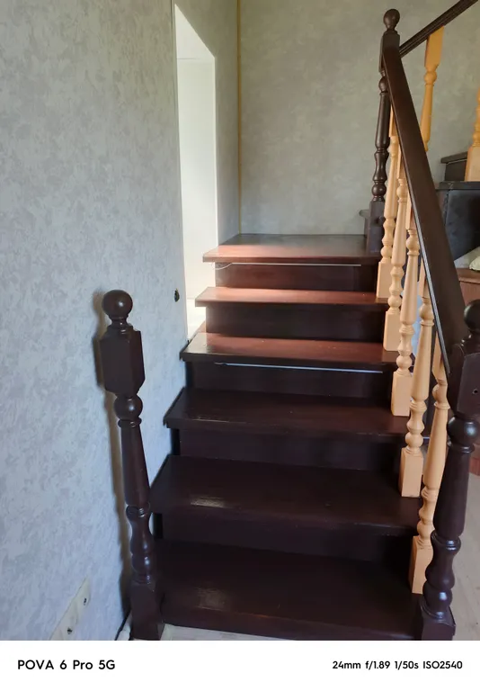 Уютный дом в спальном районе