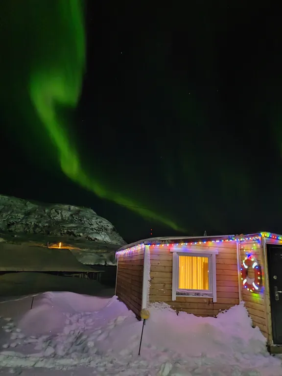 Уютный домик на краю земли