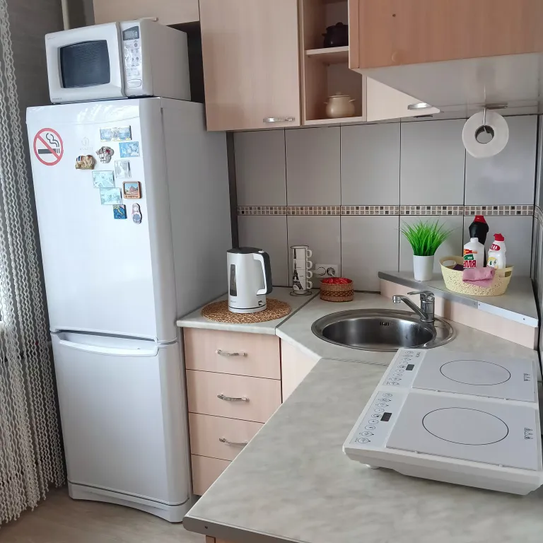 1 кмн рядом  жд вокзал, аэропорт, офис Транснефть