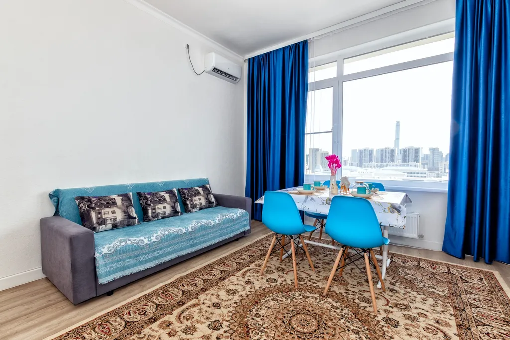 Уютная Евро 2 в самом сердце столицы