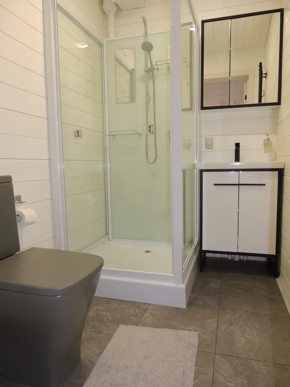 Villavgosti новый дом для отдыха с современным интерьером