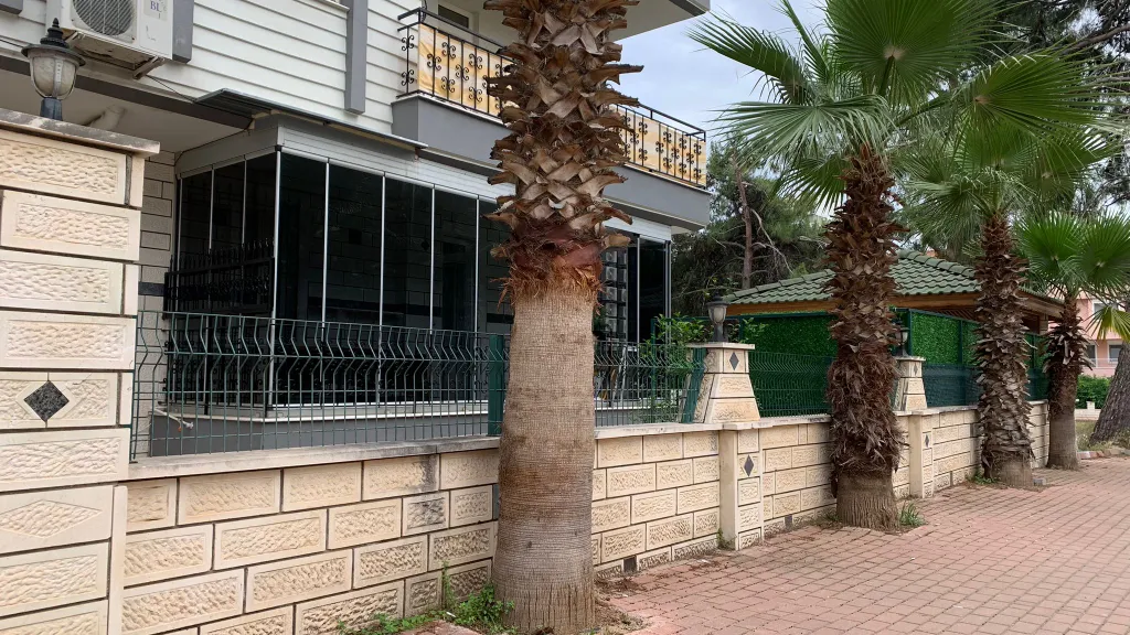 Двухуровневая квартира в 350 метрах от пляжа