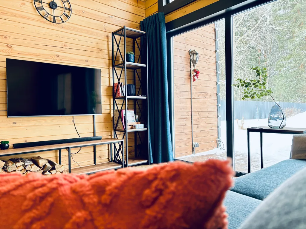 Дом у леса с банным чаном и панорамными окнами