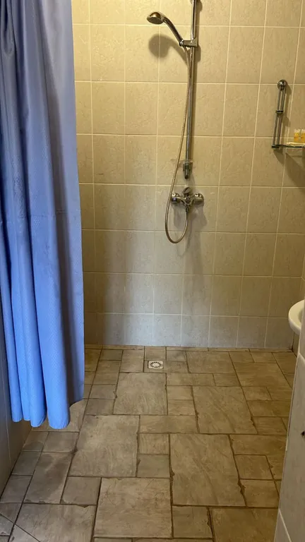 4-комнатный Дом