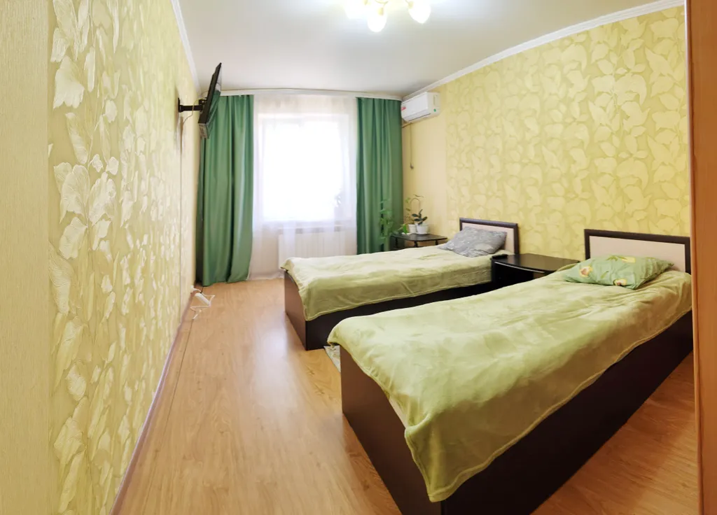 Квартира Уютная трёхкомнатная квартира район парка им. Подубного и Каменки — Ейск