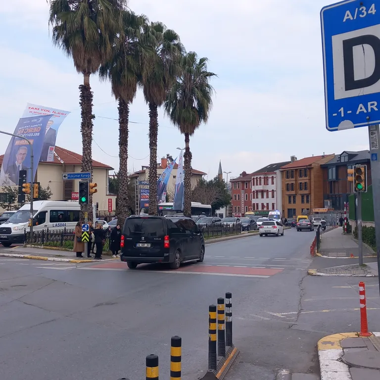 Видовая квартира с террасой в центре