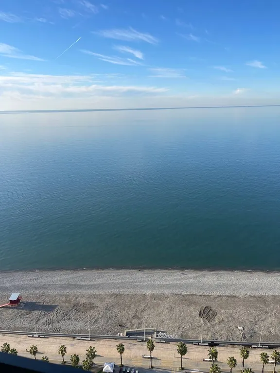 Апартамент с панорамным видом на море бич тауэр