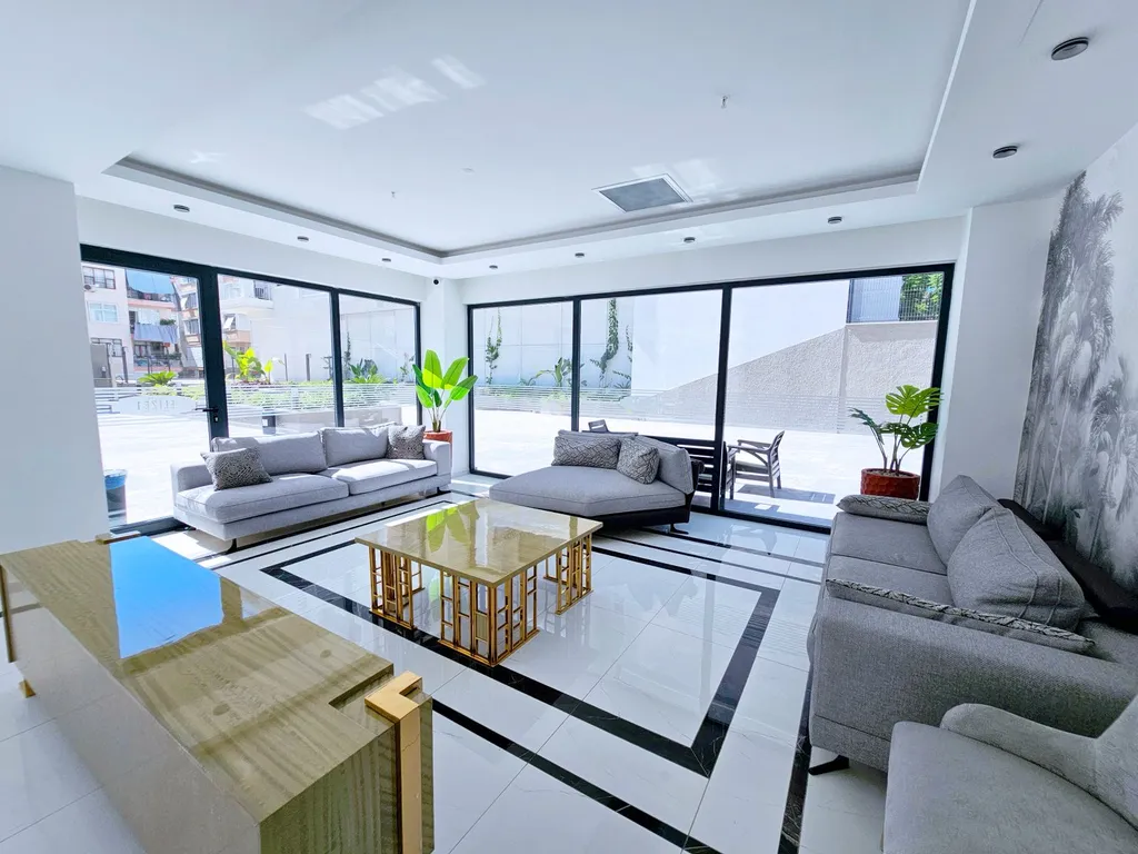 Апартаменты с двумя спальнями в районе пляжа Клеопатры