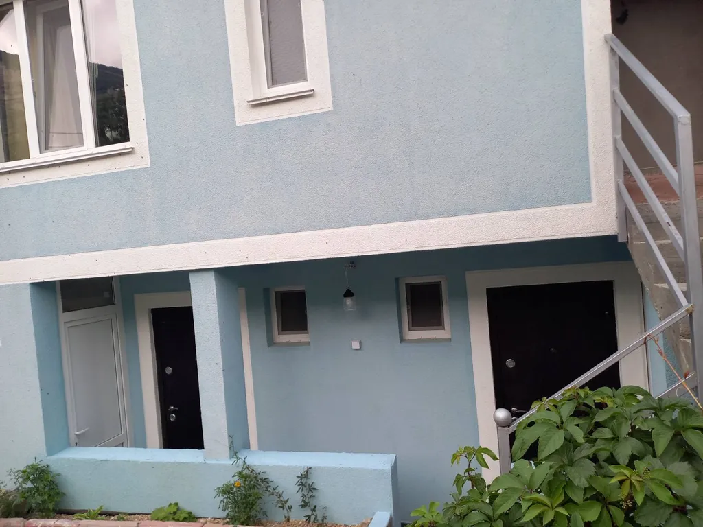 Рядом с морем 2-ой этаж в частном доме с отдельным входом