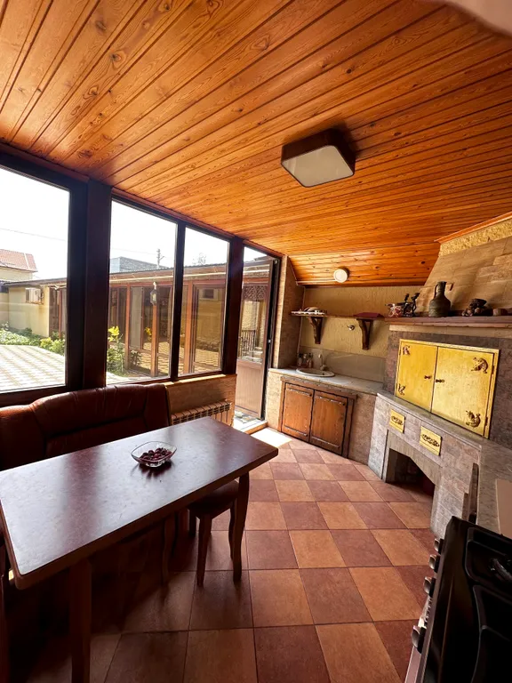 Роскошный дом со всеми условиями на берегу моря