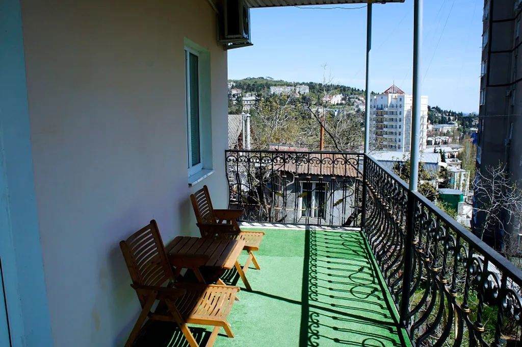 Наш Дом в Ялте