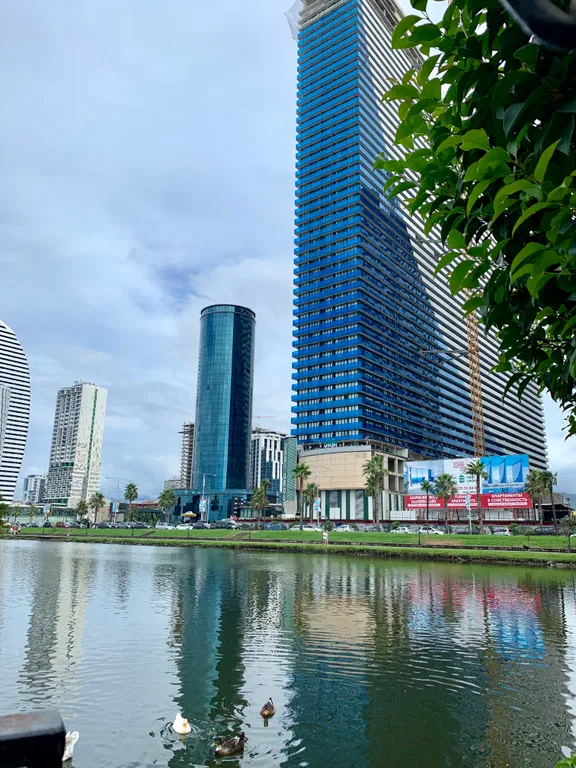 Апартаменты с видом на море и горы