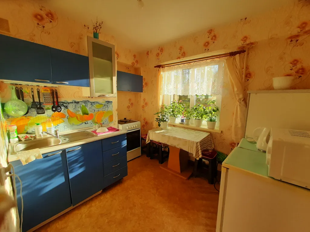 Уютная квартира — аренда посуточно в Байкальск