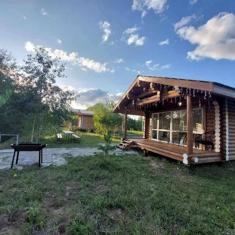 Дом у родника на острове