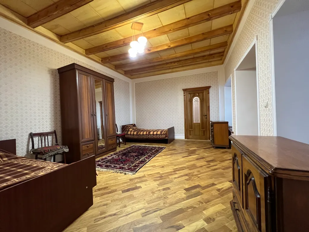 Дом в живописных горах