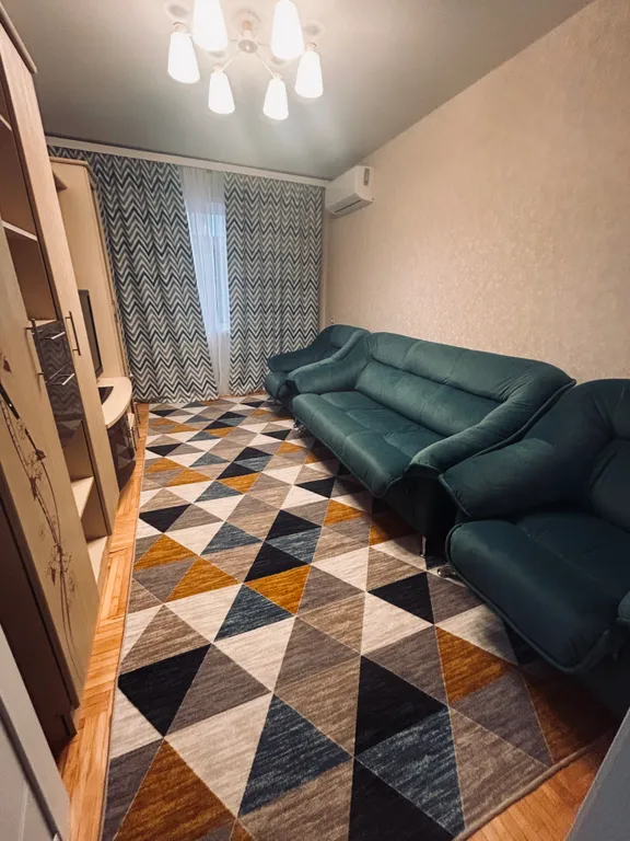 Удобная квартира в центре города — аренда посуточно в Нальчик