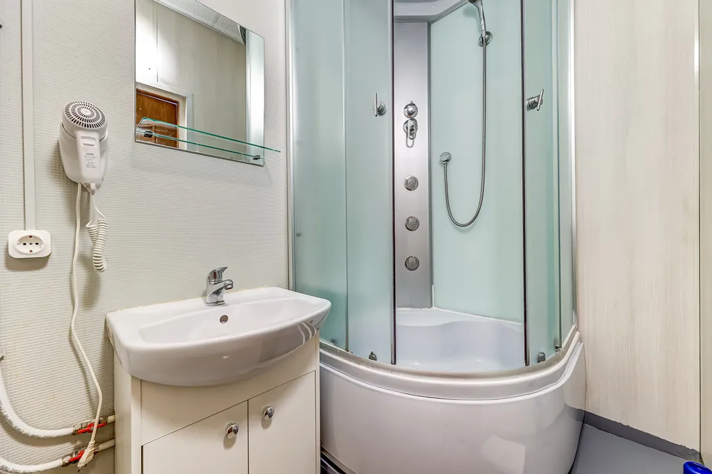 Номер-эконом в 3 минутах от метро Чернышевская