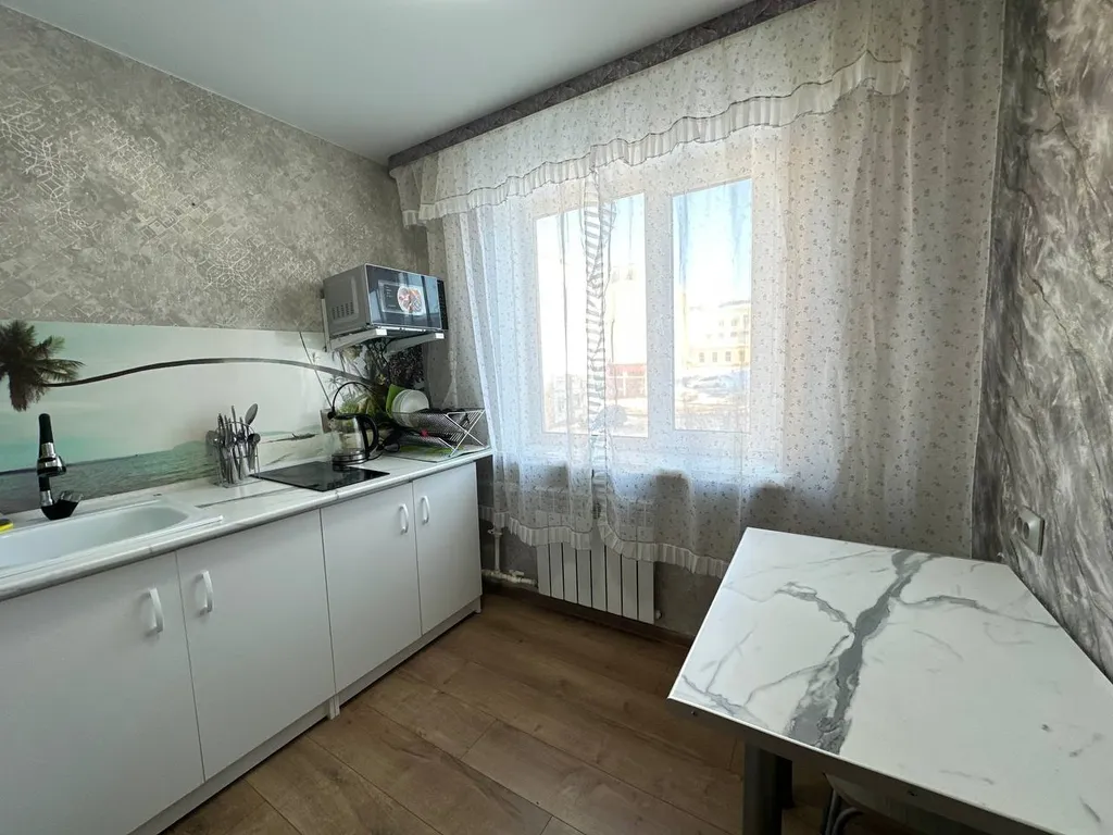 Комфортная двухкомнатная квартира в центре Магадана