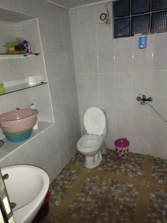 Apartment white bridge