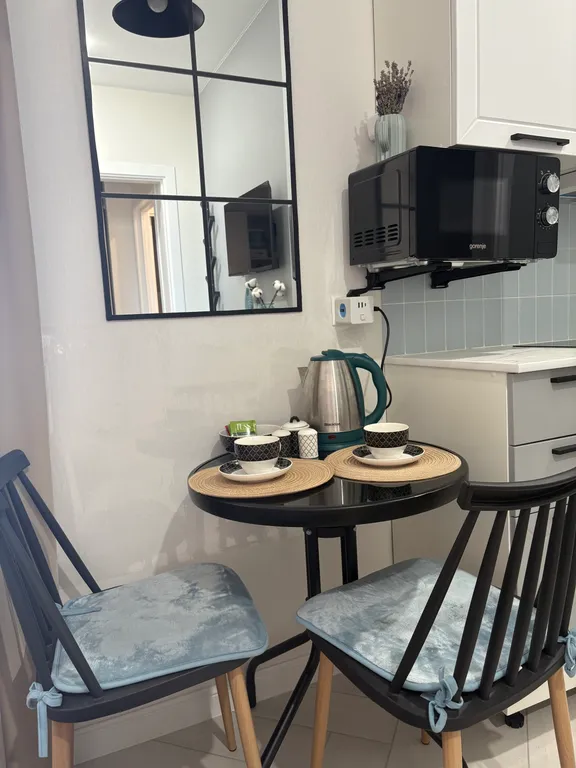 Стильная уютная инстаграммная студия "тропики" в элитном жк