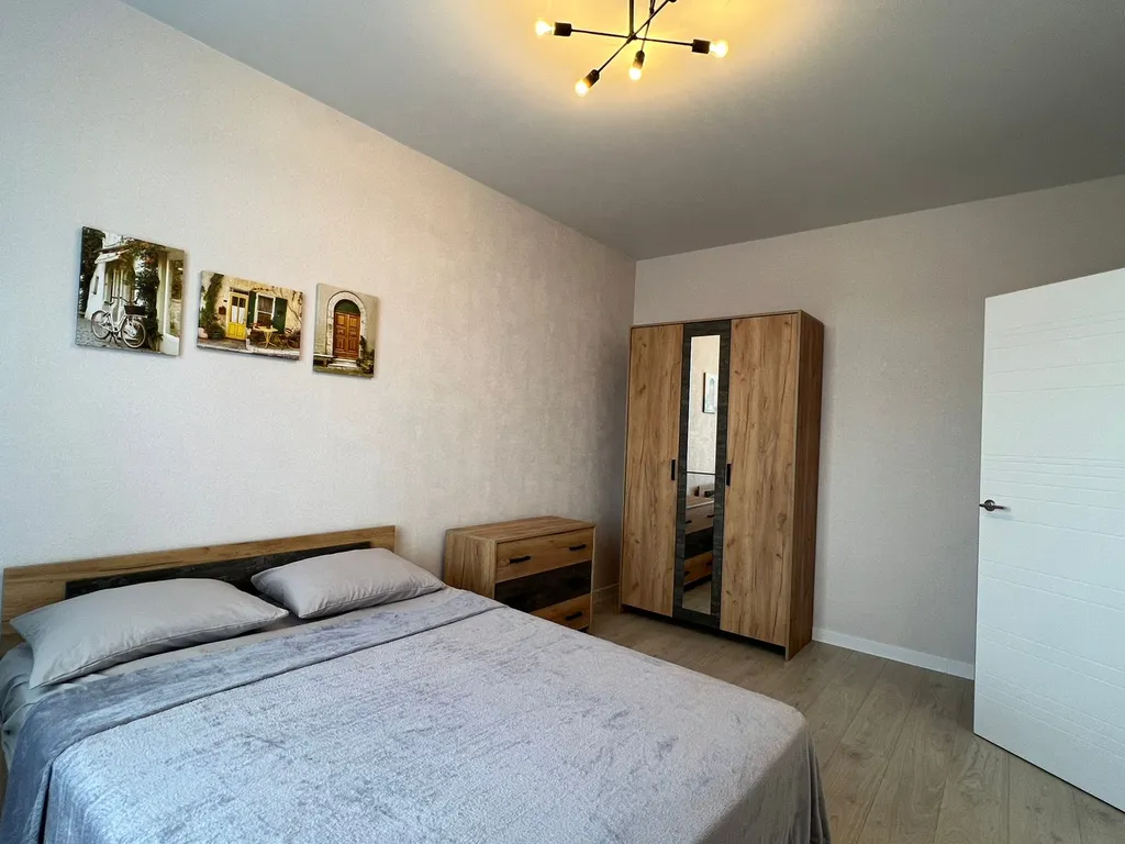 Евродва с бассейнами